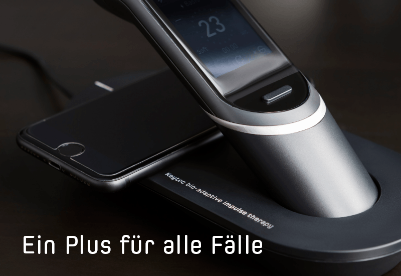 medkey und Smartphone per Induktion aufladen